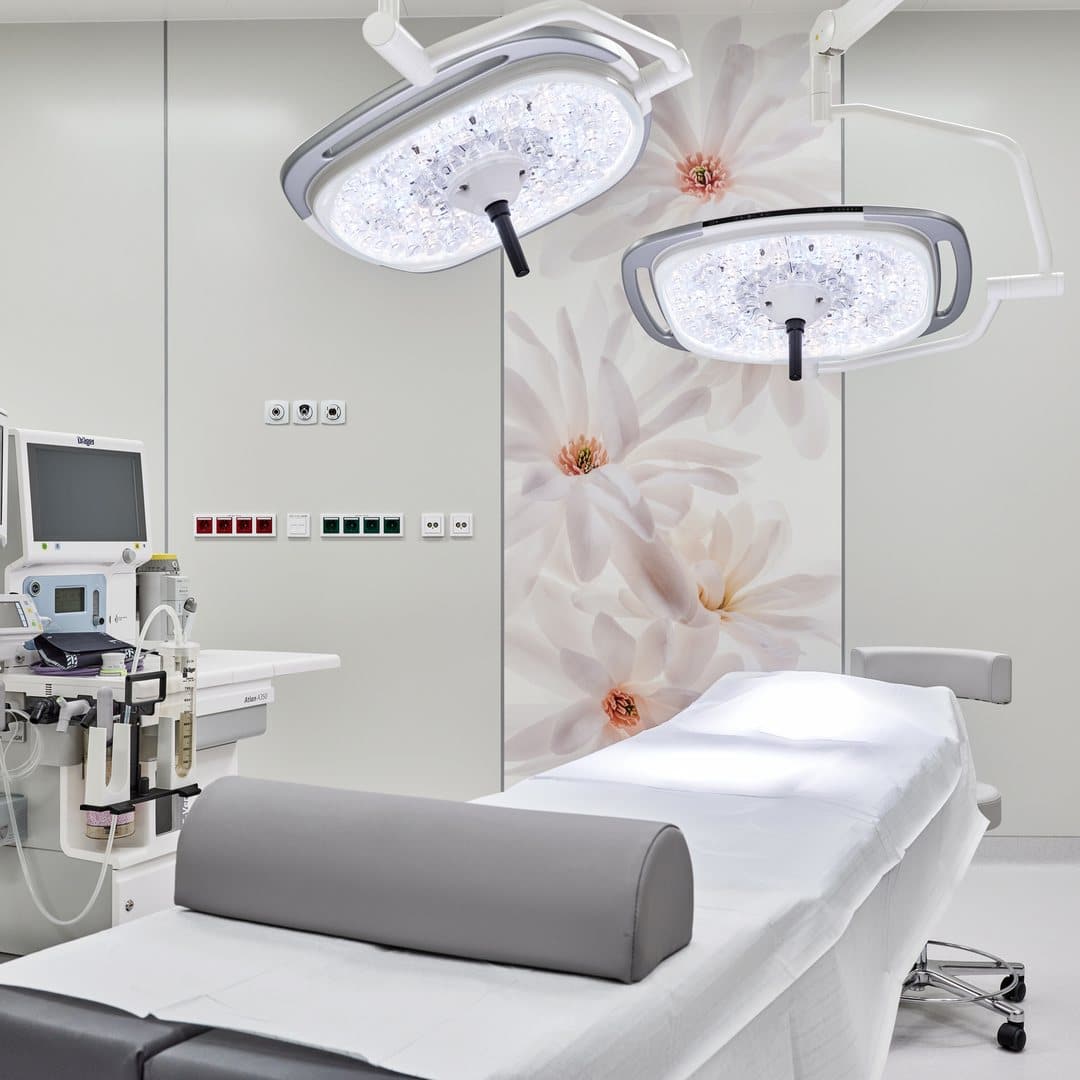 Vatsanmuotoilu Aurora Clinicin leikkaussalissa Tallinnassa